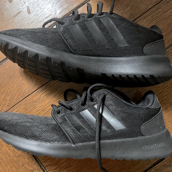 Cloud Foam Adidas 71/2 Women Black - Picture 1 of 2